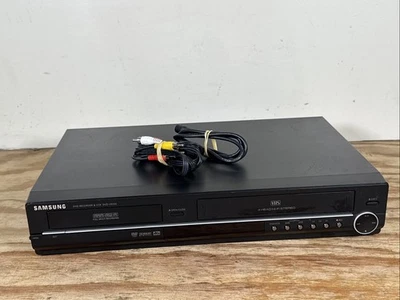 Samsung DVD-VR330 DVD Recorder VCR Combo VHS No Remote Tested Works Great - Image 1 of 4