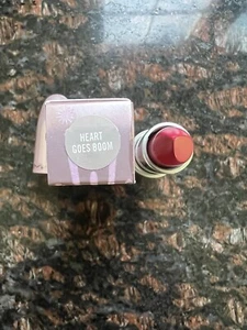 Mac Cosmetics Matte Lipstick. Heart Goes Boom. Limited Edition. Discontinued. - Picture 1 of 5