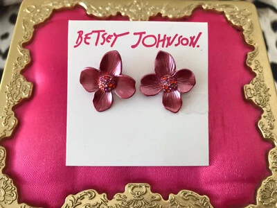 Aretes Betsey Johnson Opulentos Florales Metálicos Rubor Mojave Rosa Flor Foto 1 de 3
