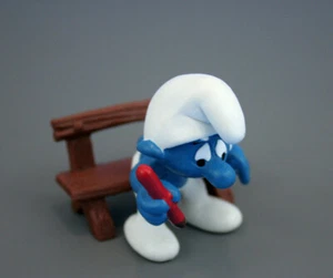 Smurfs 40220 School Desk Super Smurf Figure Schleich Germany 81 Peyo - Picture 1 of 2