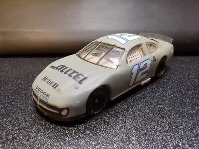 Coche diecast Hot Wheels Racing NASCAR Test Track Series Ryan Newman Alltel #12 Foto 1 de 4