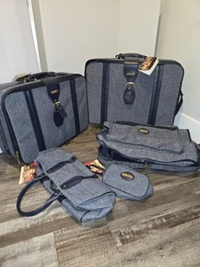 Vintage Fifth Avenue Luggage Collection Set 5 Pieces New - Picture 1 of 23