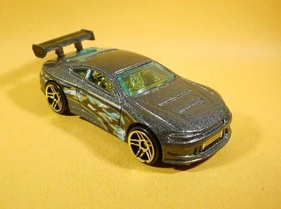 HOT WHEELS DK GRIS NISSAN SILVIA S15 (SOLO PAQUETE DE 5) COMO NUEVO SUELTO Foto 1 de 2