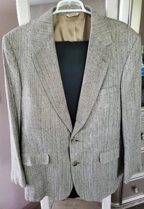 Herrenanzug: graue leichte Jacke mit schwarzer Hose in Large. Neuwertig. - Bild 1 von 7