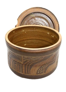 Covered Crock Cookie Jar Handmade Pottery Large Brown Signed 9" Diam x 7" High - Picture 1 of 8