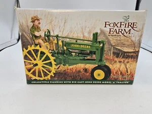 Foxfire Farm Lowell Davis-John Deere Model A-collectible-With figurine - Picture 1 of 9