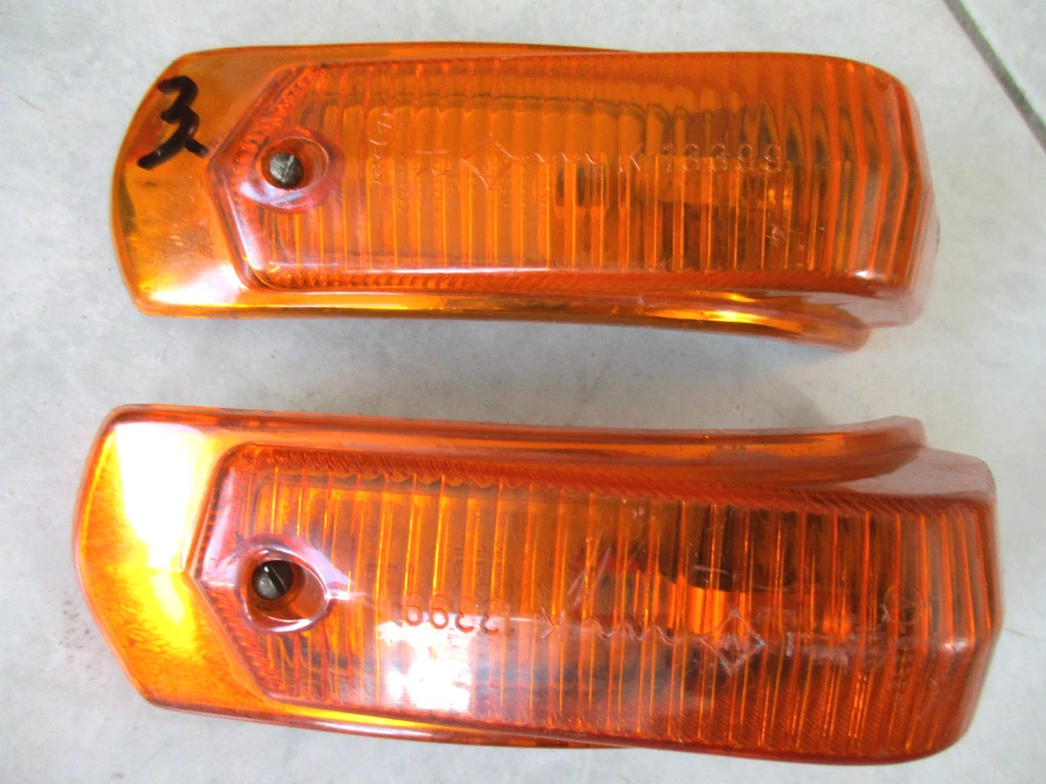Opel Rekord P2  Blinker Glas Gehäuse rechts links SWF - Bild 1 von 4