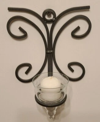 Candelabro de hierro montado en la pared + Porta gotas de vidrio + 4 velas ~ Mariposa  Foto 1 de 4