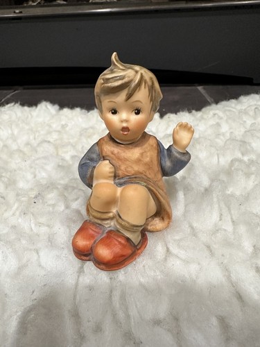 "Goebel HUMMEL (1987) STATUETTA 3" porcellana ""Hello I'm Here"