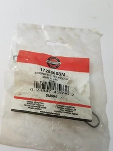 Briggs & Stratton Extension Spring 1725666SM - OEM Packaging - NEW - A1A - Picture 1 of 2
