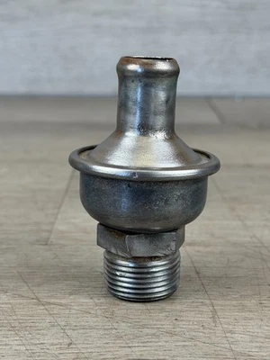 79-93 Ford Mustang 3.8 V6 bomba de smog válvula de retención secundaria Foto 1 de 4