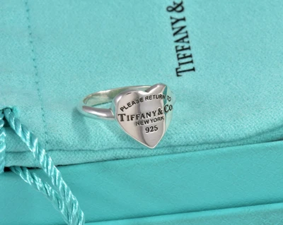 Size 6 Please Return To Tiffany & Co Silver Heart Signet Ring in Pouch Rare - Image 1 of 4