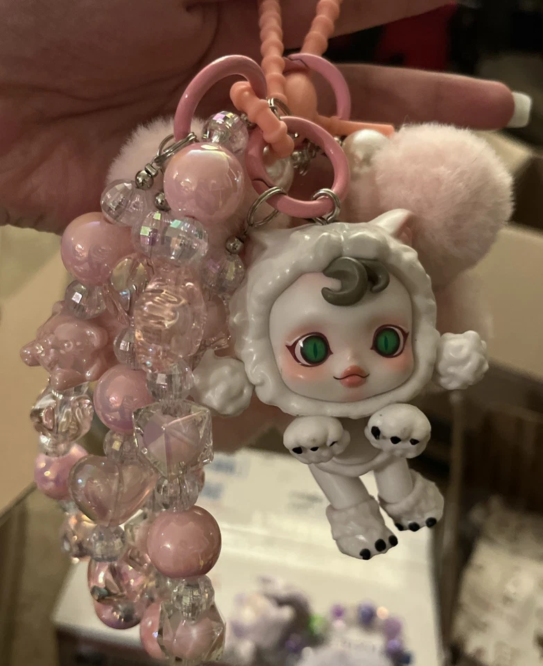 Dije Kullpanda x Pop Mart “Hidden Killer” – Rosa Correa de Teléfono Bolso Dije Llavero Foto 1 de 1