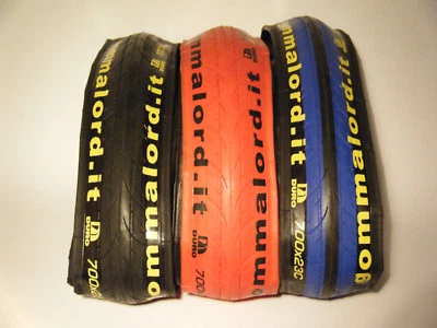 2 (COPPIA) COPERTONI-PNEUMATICI PER BICI PIEGHEVOLI 700x23C NERO; ROSSO; BLU - Image 1 of 4