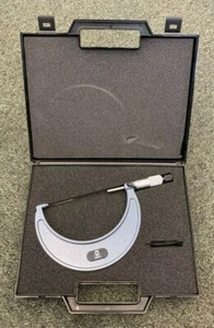 MOORE AND WRIGHT EXTERNAL OUTSIDE MICROMETER 4-5" 0.001" 19665 End Of Line - Picture 1 of 2