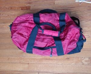 Lightweight Red Duffle Bag With Crossbody Strap - Travel Weekend Carry-on Bag