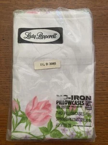 Vintage Lady Pepperell 2 standard 42" x 36" Pillowcases PINK Roses Cottage Core - Picture 1 of 5