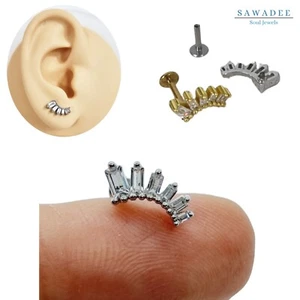 Orecchino piercing in acciaio con zirconi bianchi colore argento oro per lobo - Foto 1 di 10
