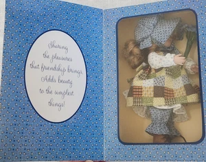 Muñeca de saludo American Greetings Holly Hobbie de Marie Osmond Dolls 2006 nueva en caja - Imagen 1 de 8