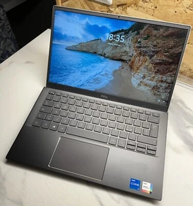 Pc portatile: Dell vostro 5301 - Intel I5 - 8Gb ram - 256Gb SSD - Windows 11 pro - Foto 1 di 4