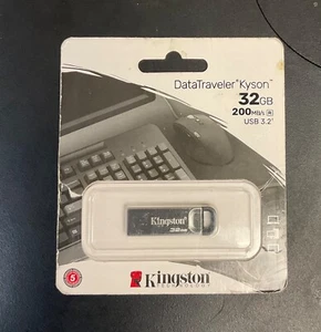 NEW SEALED KINGSTON 32GB USB FLASH DRIVE DATA TRAVELER KYSON DTKN/32GB - Picture 1 of 1