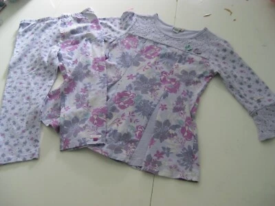 Traje de verano floral lavanda Naartjie talla 8 9 túnica con volantes top y pantalones  Foto 1 de 4