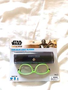 Star Wars The Mandalorian Kids Blue Light Glasses + Protective Storage Case - Picture 1 of 4
