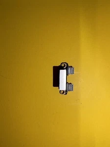 Genuine Apple Macbook Pro 16" A2141 2019 USB-C DC Jack Charging Port 820-01161-A - Picture 1 of 5