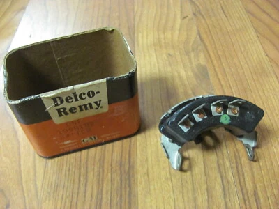 Interruptor de seguridad neutro Bel Air 210 1998182 NOS 55 56 Chevrolet Chevy Powerglide Foto 1 de 4