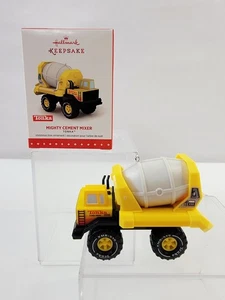 Hallmark Keepsake 2015 Tonka Mighty miscelatore cemento ornamento natalizio - Foto 1 di 9