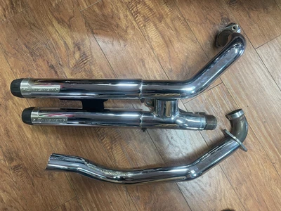 Escape Indian Scout Crusher Maverick 16-21 con soportes de montaje y tubos de cabeza Foto 1 de 4