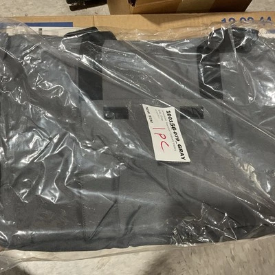 American Tourister Embark Utility 托特包 随身携带 海滩 健身房 托特包 — 第 1/4 张图片