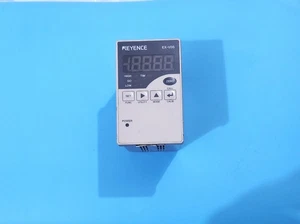 kEYENCE EX-V05 Digital Inductive Displacement Sensor - Picture 1 of 4