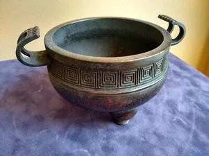 Antique 18th Century Chinese QING Dynasty Tripod Bronze Censer with Silver Inlay - Picture 1 of 10