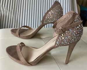 Nine West Red Carpet  Heels Sandal Tan W/Rhinestones Strappy Women's Size 7.5 - Picture 1 of 12