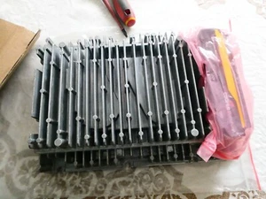 Cooper Bussmann -- Series 21000 Battery Converter 24V/12V 60 amps  -- 21060C00 - Picture 1 of 8