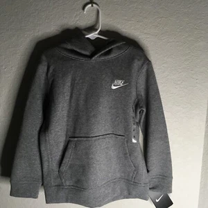 Boy's Little Youth Nike Cotton Fleece Hoodie NWT size 6 Ages 5-6 - Picture 1 of 5
