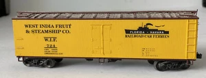 Vintage HO Scale West India Fruit & Steamship CO. Box Car #724 - Picture 1 of 6