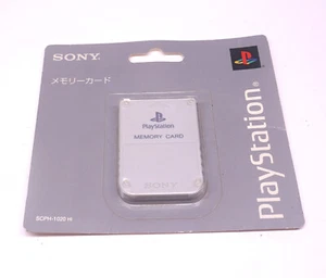 Tarjeta de memoria genuina PlayStation One 1 PS1 gris claro SCPH-1020 HI sin abrir NUEVA - Imagen 1 de 3
