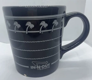 Taza hamburguesa In-N-Out. Palmeras. Taza de té negra/café - Imagen 1 de 5