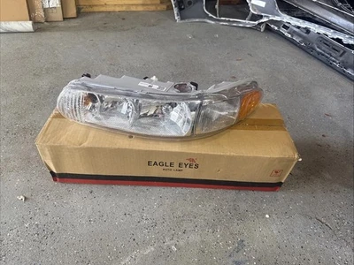 Faro izquierdo y derecho para Buick Century 1997-2005 halógeno con bombilla de esquina Foto 1 de 4