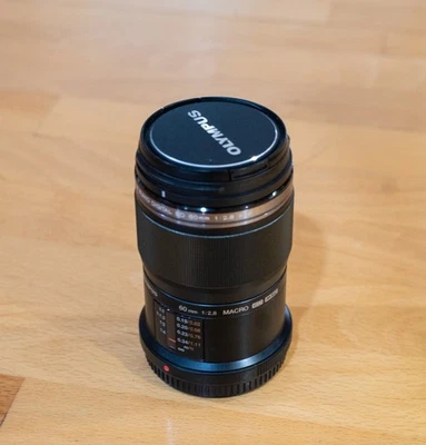 Olympus M.Zuiko Digital ED 60mm f/2.8 Macro Lens - Black - Image 1 of 3