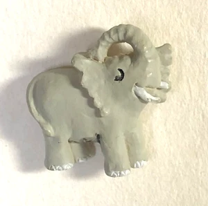 Elefant Plastikknöpfe von Lammode - ""Noahs Arche"" Serie - Bild 1 von 2