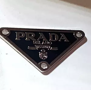 PRADA BUTTON FLAT BLACK SILVER 3 HOLES 40 MM - Picture 1 of 3