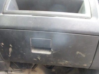 Guantera usada se adapta a: camioneta Ram Dodge 2500 2014 grado A Foto 1 de 4