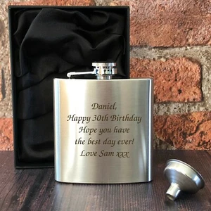 Frasco de cadera grabado personalizado 6 oz ujier novio padrino regalo cumpleaños personalizado - Imagen 1 de 1