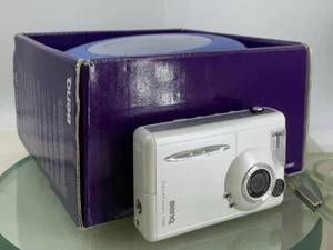 BenQ Compact Digital Camera 1300 WHITE WITH BOX WORKING AND TESTED - 841 - Picture 1 of 8