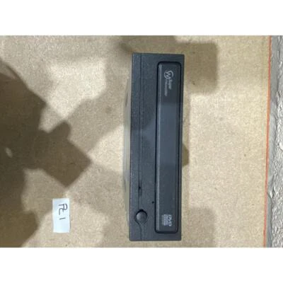 Toshiba Samsung Storage Super Writemaster SH-224 Internal DVD Writer Black SATA - Image 1 of 4