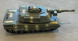 US Army Toy Tank PT-118 With Sound Pushbutton Feature Rare! - Picture 1 of 8