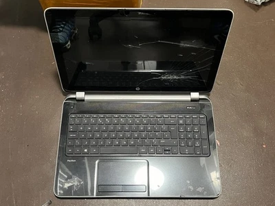 HP Pavilion 15-n070ea 15.6" NON TESTED SPARES REPAIRS DAMAGED - Image 1 of 4